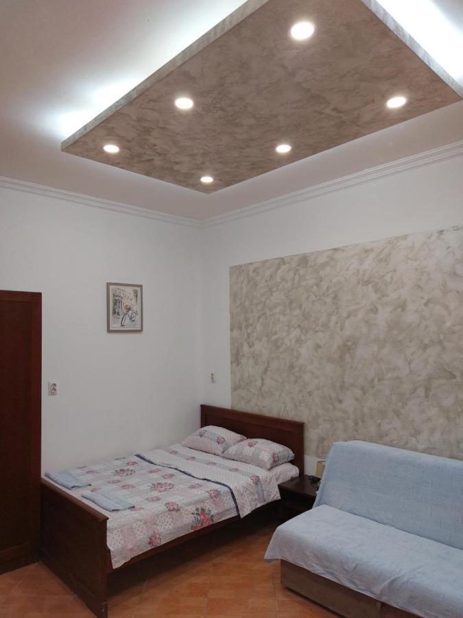טיווט Apartments Mira מראה חיצוני תמונה